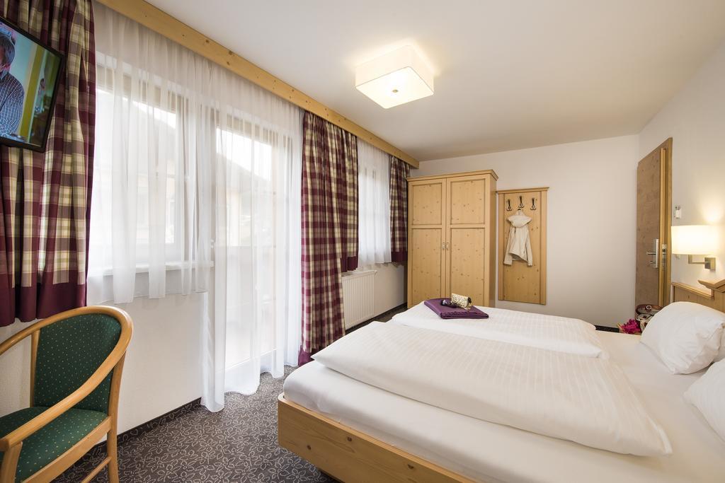 Salzburgerhof Hotel