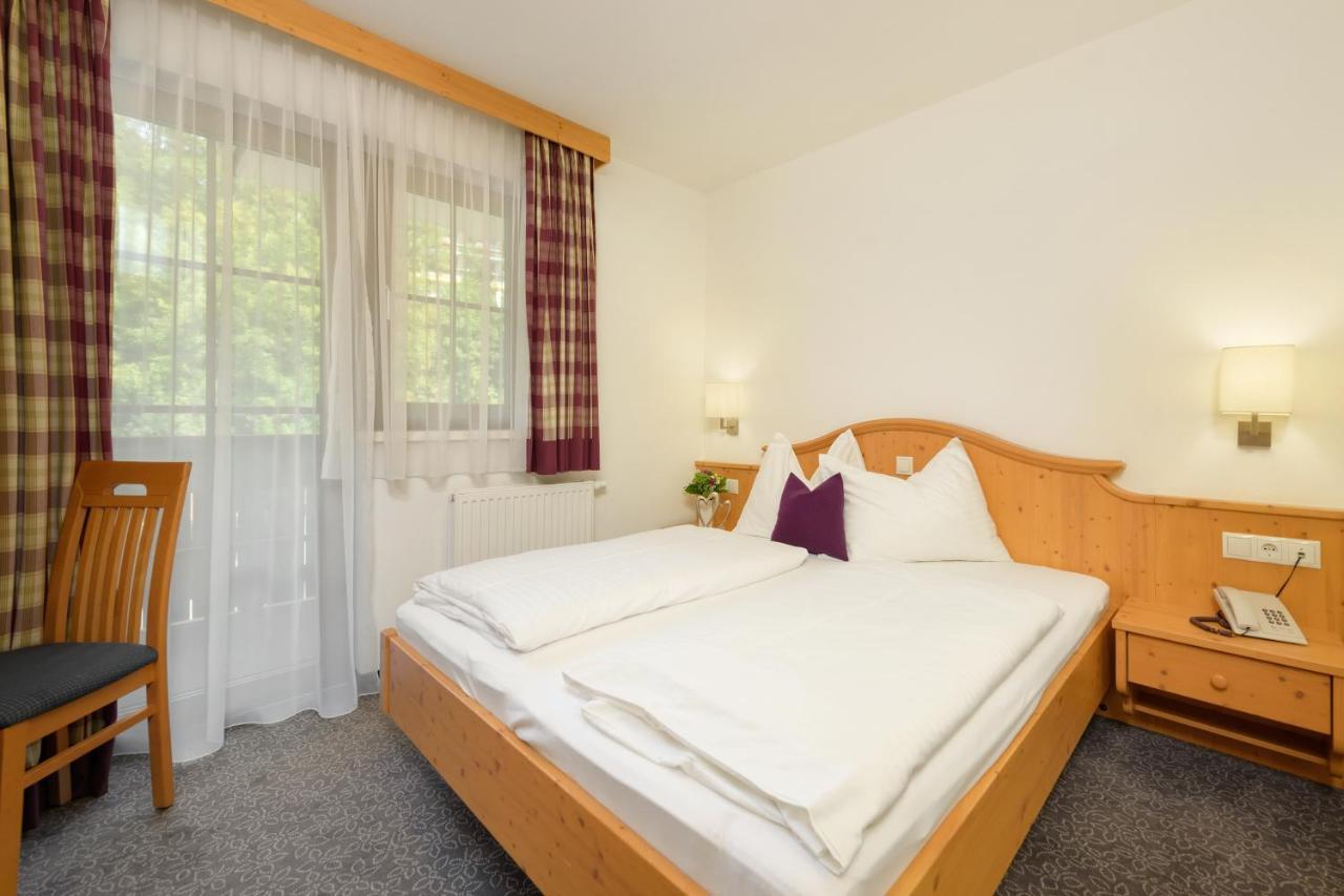 Salzburgerhof Hotel 3*